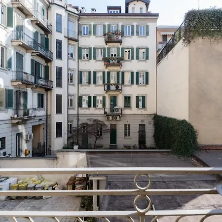 Easylife - - Vitruvio 11 - Porta Venezia Apartment