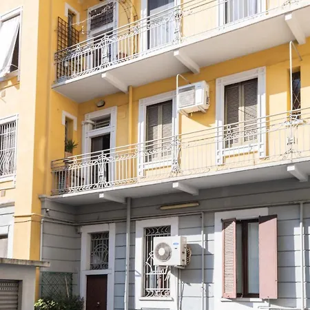 Apartment Easylife - - Vitruvio 11 - Porta Venezia Milan