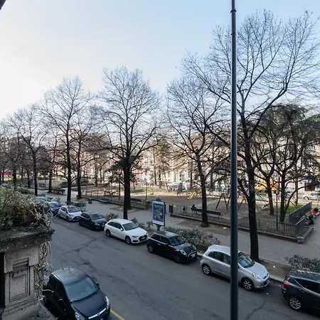 Easylife - - Vitruvio 11 - Porta Venezia Apartment